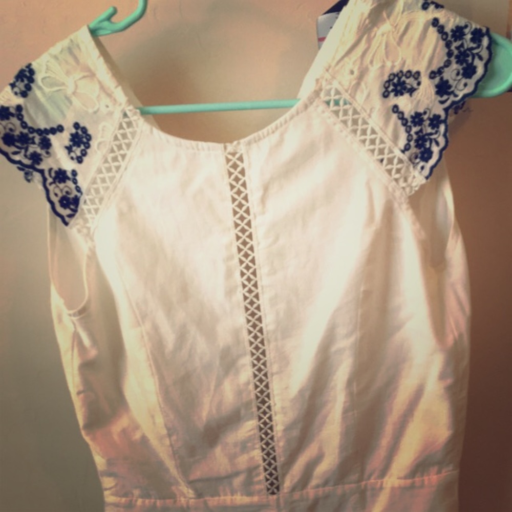 Romper with lace detail